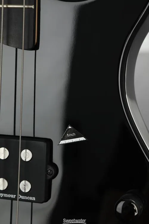  Kramer Disciple D-1 Bass Guitar - Ebony Demo