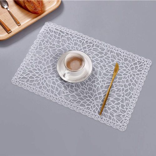  [아마존베스트]Kreatur Plastic White Waterproof Placemats Set of 6 for Dining Table Wipe Clean Washable Tablemats Vinyl PVC Table Mats for Kitchen