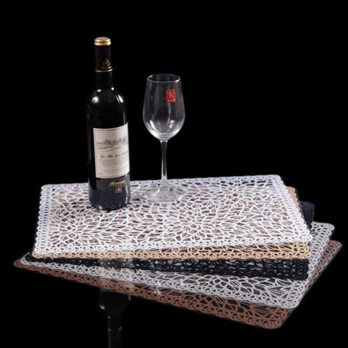  [아마존베스트]Kreatur Plastic White Waterproof Placemats Set of 6 for Dining Table Wipe Clean Washable Tablemats Vinyl PVC Table Mats for Kitchen