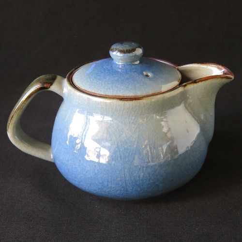  Kutani Yaki(ware) Japanese Teapot Silver Leaf (with tea strainer)