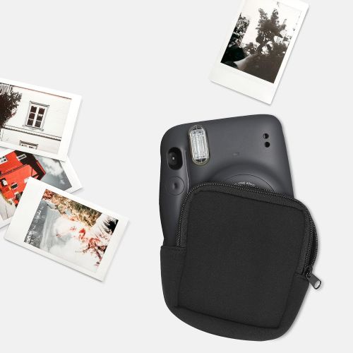  kwmobile Neoprene Pouch Compatible with - Fujifilm Instax Mini 11 - Protective Camera Pouch Case - Black