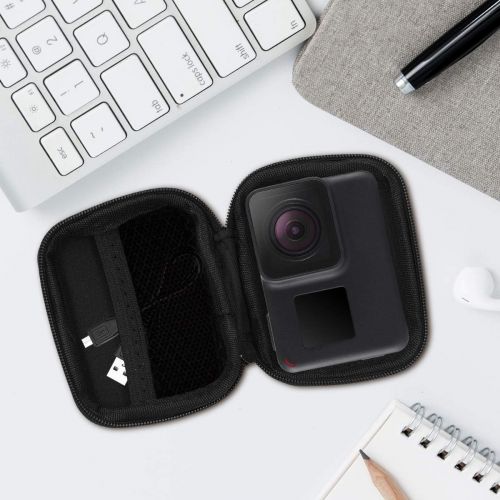  kwmobile Carrying Case Compatible with GoPro Hero 7/6 / 5/4 / 3 - Small Action Hard Camera Case with Design - Carbon Black