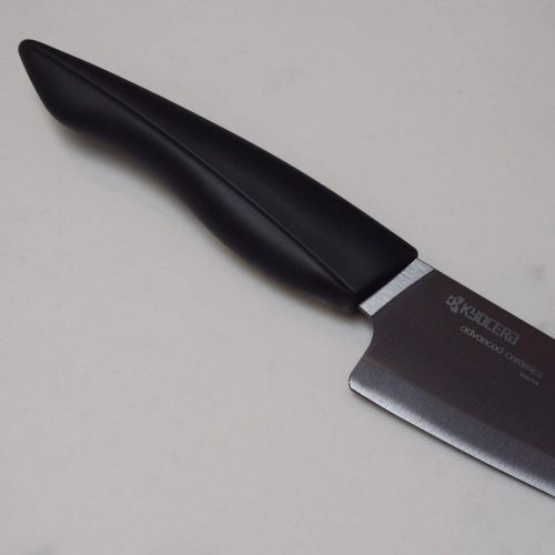  [아마존베스트]Kyocera Innovation Series Ceramic 5.5 Santoku Knife, with Soft Touch Ergonomic Handle-Black Blade, Black Handle