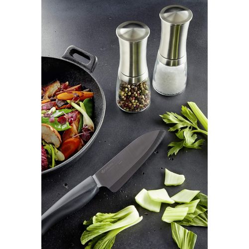  [아마존베스트]Kyocera Innovation Series Ceramic 5.5 Santoku Knife, with Soft Touch Ergonomic Handle-Black Blade, Black Handle
