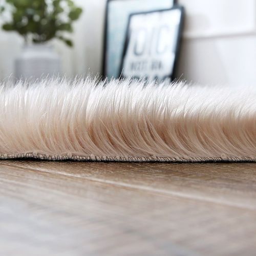  LEEVAN Super Soft Faux Fur Sheepskin Rug Shaggy Rug Round Area Rugs Floor Mat Home Decorator Carpets Kids Play Rug Black,3ft Diameter