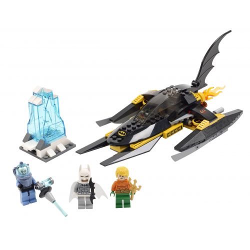  LEGO Super Heroes Arctic Batman vs. Mr. Freeze Play Set