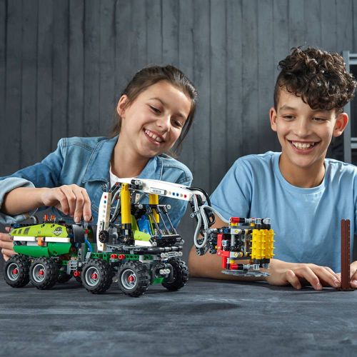  LEGO Technic Forest Machine 42080