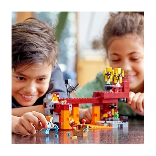  LEGO Minecraft The Blaze Bridge 21154 Building Kit (370 Pieces)