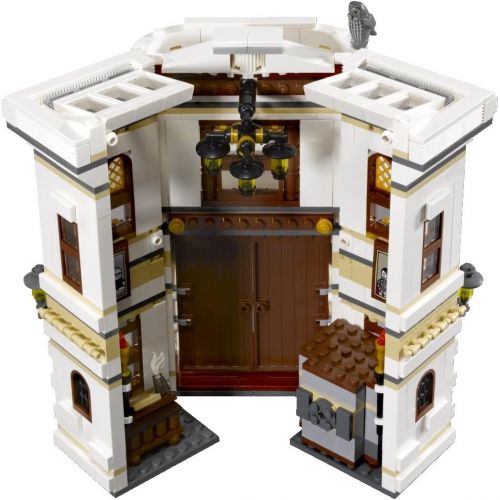  LEGO Harry Potter Diagon Alley 10217 (Discontinued by manufacturer)