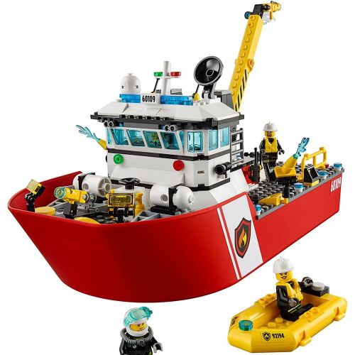  LEGO CITY Fire Boat 60109