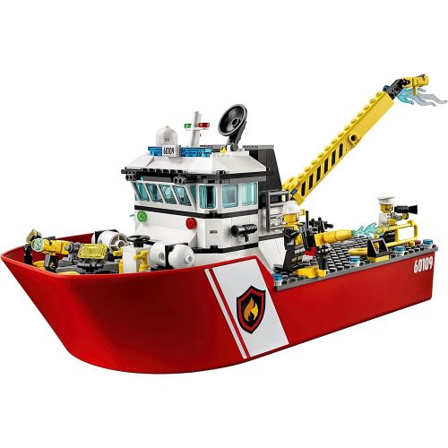  LEGO CITY Fire Boat 60109