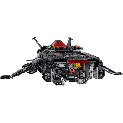  LEGO Super Heroes 76087 Flying Fox: Batmobile Airlift Attack (955 Piece)