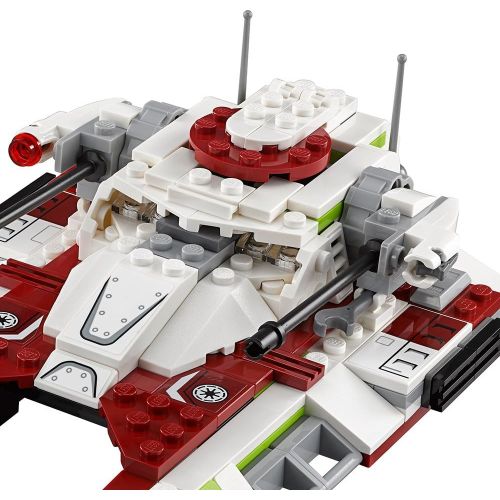  LEGO Star Wars Republic Fighter Tank 75182 Building Kit