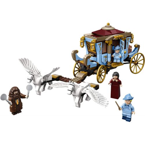  LEGO Harry Potter and The Goblet of Fire Beauxbatons’ Carriage: Arrival at Hogwarts 75958 Building Kit (430 Pieces)