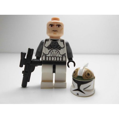  LEGO Star Wars Minifigure - Clone Gunner Trooper AT-TE Driver with Blaster (8014)