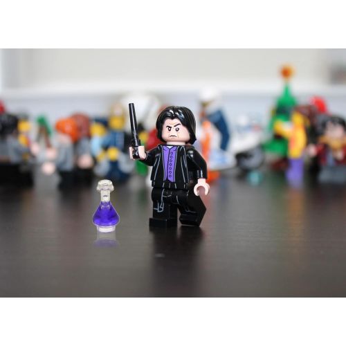  LEGO 2018 Harry Potter Minifigure - Severus Snape (with Black Wand and Display Stand) 75956