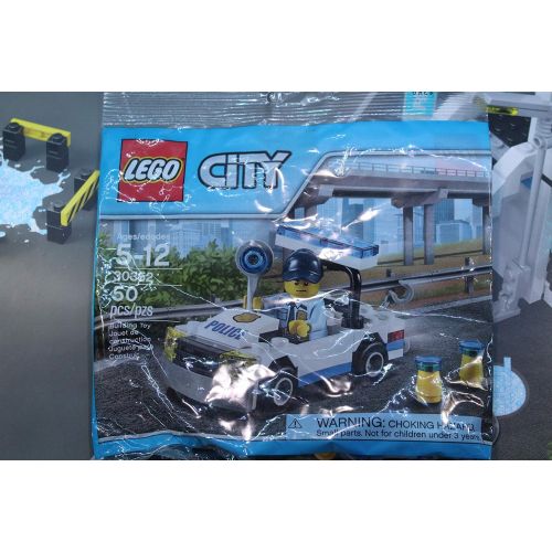  LEGO City Police Car (30352) Bagged