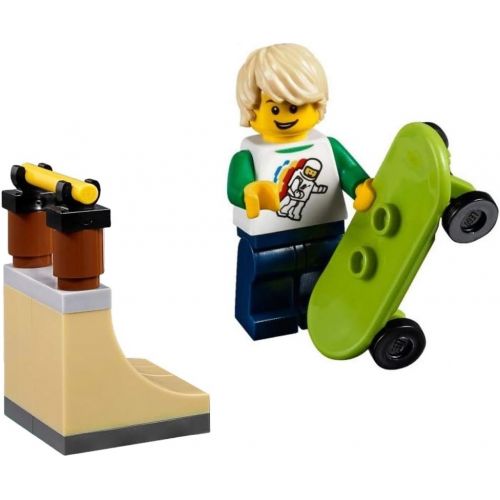 LEGO City MiniFigure: Skateboarder Boy (with Skateboard and Cool Rail) 31067