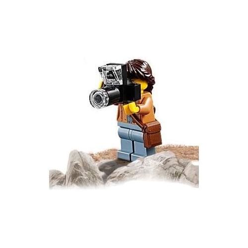  LEGO Outdoor Minifigure: Nature Photographer (Female with Long Lens Camera) 60202