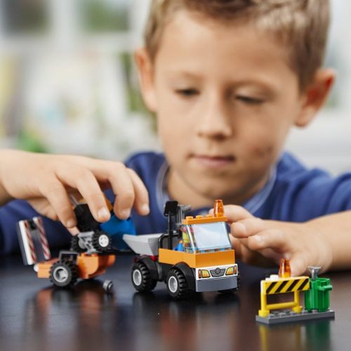  LEGO Juniors/4+ Road Repair Truck 10750 Building Kit (73 Piece)