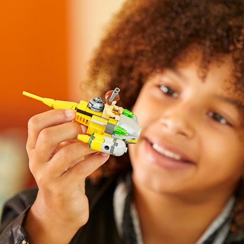  LEGO Star Wars Naboo Starfighter Microfighter 75223 Building Kit (62 Pieces) (Discontinued by Manufacturer)