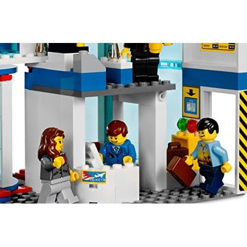  LEGO City Airport 3182 (Discontinued by manufacturer)