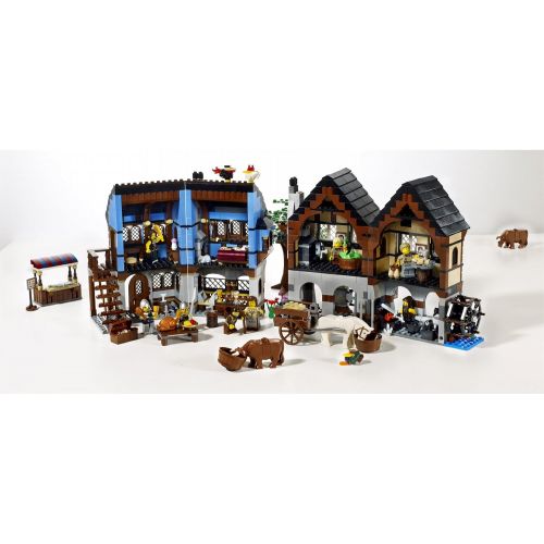  LEGO Castle Medieval Market Village (10193)