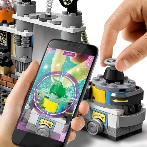  LEGO Hidden Side J.B.’s Ghost Lab 70418 Building Kit, Ghost Playset for 7+ Year Old Boys and Girls, Interactive Augmented Reality Playset (174 Pieces)