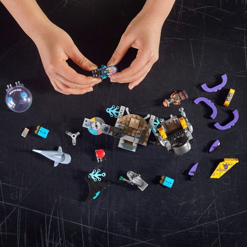  LEGO Hidden Side J.B.’s Submarine 70433, Augmented Reality (AR) Ghost Toy, Featuring a Submarine, App-Driven Ghost-Hunting Kit, Includes 3 Minifigures and a Shark Figure, New 2020