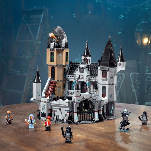  LEGO Hidden Side Mystery Castle 70437 AR Ghost Toy, Castle Model with App-Controlled Ghost Hunting Toy with Jack, Parker, Vaughn, Nehmaar Reem and 2 Shadow-Walker Minifigures, New