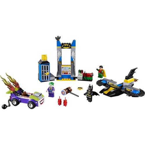  LEGO Juniors/4+ DC The Joker Batcave Attack 10753 Building Kit (151 Pieces) (Discontinued by Manufacturer)