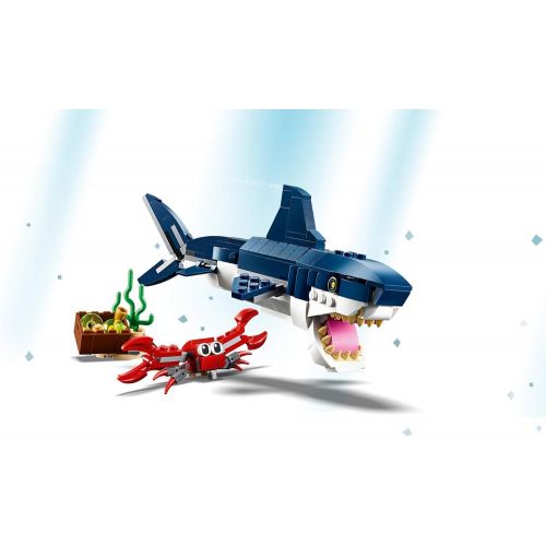  LEGO Creator 3in1 Deep Sea Creatures 31088 Make a Shark, Squid, Angler Fish, and Crab with this Sea Animal Toy Building Kit (230 Pieces)