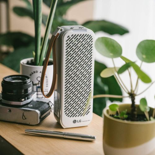  LG PuriCare Mini ? Small Lightweight Ultra Quiet Portable Air Purifier for filtering ultra-fine dust and small particles in the Home Bedroom Office Airplane Train Car or On the Go,