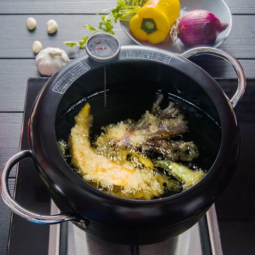  LI-GELISI Non-Stick Coating Frying Pan With Thermometer Tempura Fryer Pot, Mini Deep Fry Pan With Drainer Mini Deep Frying Pan With Oil Frying Pan 8 Inch