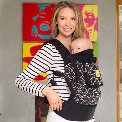  4 in 1 ESSENTIALS Baby Carrier by LILLEbaby  Black Knots