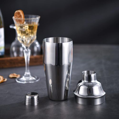  [아마존베스트]LUCKYGOOBO Cocktail Shaker,24 oz Martini Shaker,18/8 grade Stainless Steel Martini Mixer Built-in Strainer,Bartender Kit