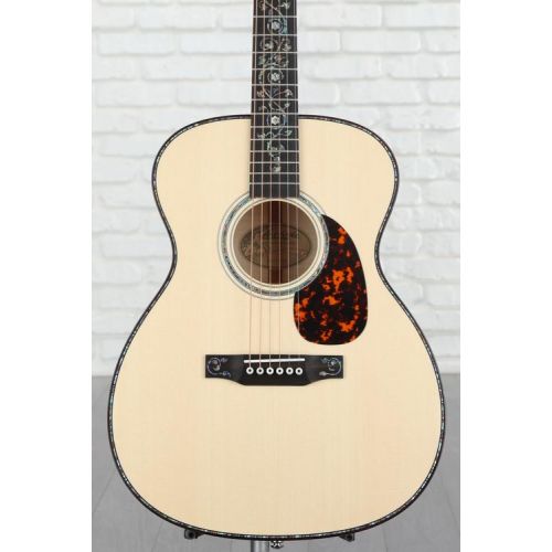  Larrivee OM-10 Romanian Flamed Maple Acoustic Guitar - Natural, Sweetwater Exclusive