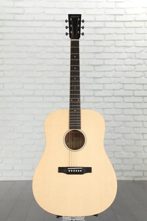  Larrivee Simple 6 D Dreadnought Acoustic Guitar - Natural