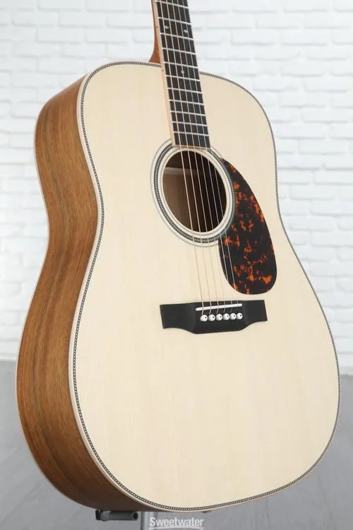 Larrivee D-40 Custom Ovangkol Acoustic Guitar - Natural Satin