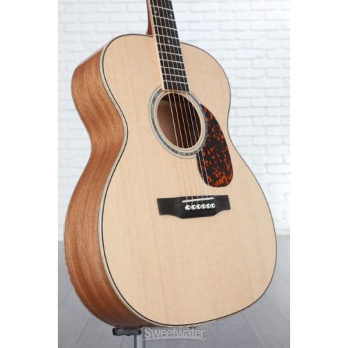  Larrivee OM-05-MH Acoustic Guitar - Natural