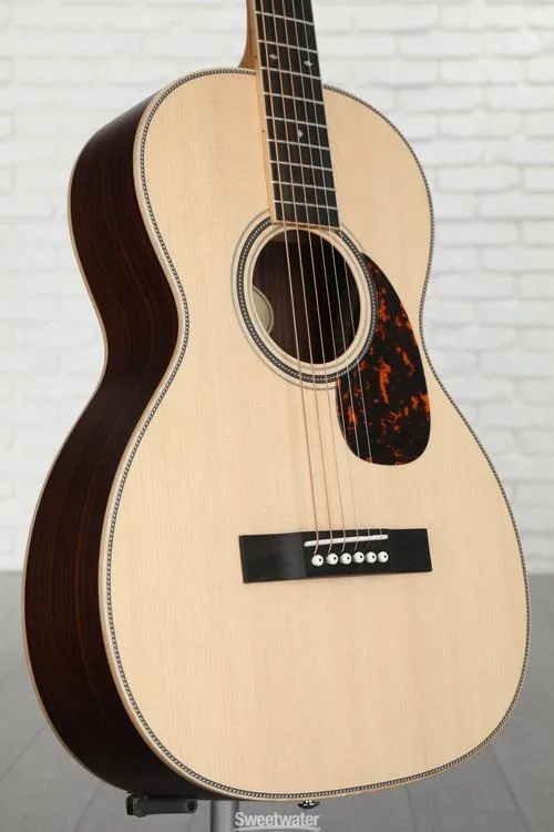 Larrivee OO-40RW Acoustic Guitar - Natural