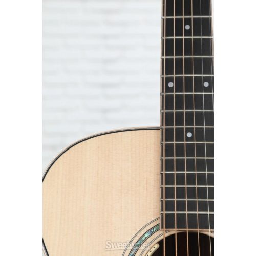  Larrivee OM-09E Rosewood Recording Series Acoustic-electric Guitar - Natural