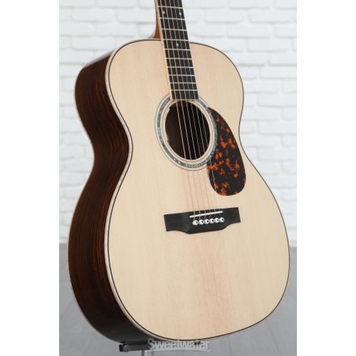  Larrivee OM-09E Rosewood Recording Series Acoustic-electric Guitar - Natural