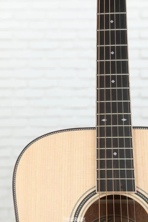  Larrivee D-40MH 12-fret Acoustic Guitar - Natural Satin Demo