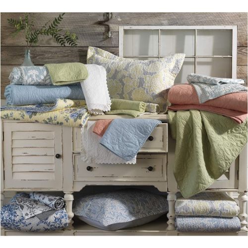  Laura Ashley Ruffled Garden Cotton Quilt, King