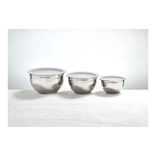 르크루제 Le Creuset Set of 3 Nested Mixing Bowls w/Nonslip Silicone Base & Plastic Air Tight Lids, Large, Stainless Steel