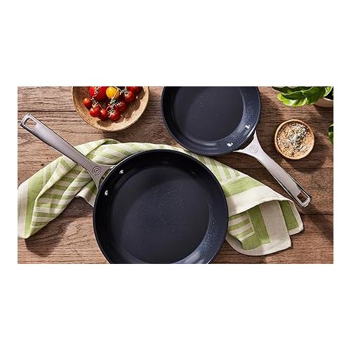 르크루제 Le Creuset Essential Non-stick Ceramic Shallow Frying Pan, 12