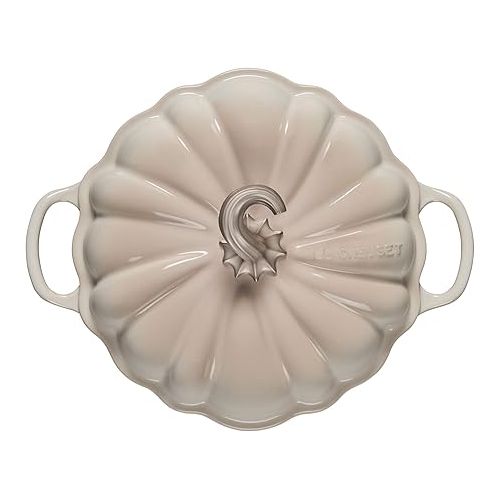 르크루제 Le Creuset Enameled Cast Iron Figural Pumpkin Cocotte, 4 qt., Meringue