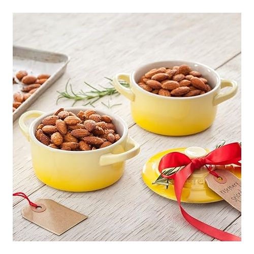 르크루제 Le Creuset Stoneware Mini Round Cocotte, 8 oz., Soleil