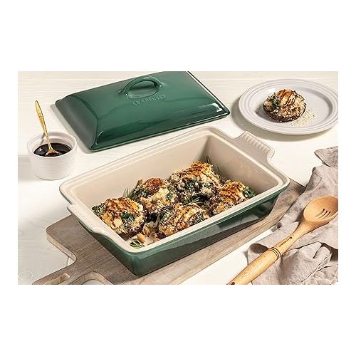 르크루제 Le Creuset Stoneware Heritage Covered Rectangular Casserole, 4 qt., Peche